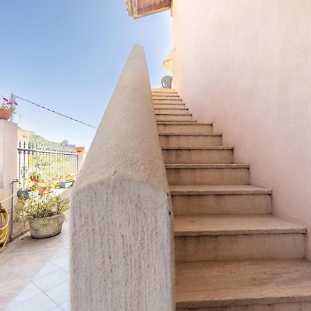 Casa Orfea Leilighet Santa Maria Navarrese Eksteriør bilde