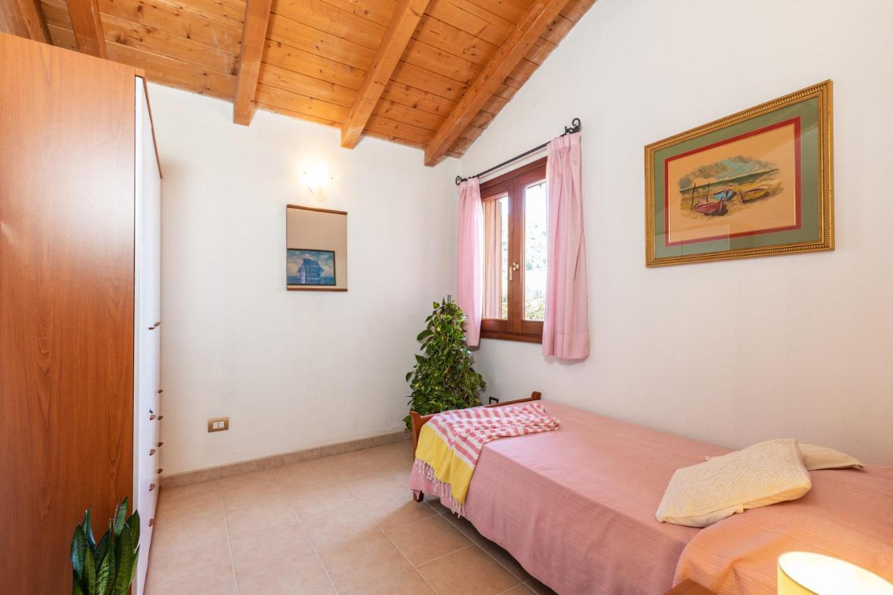 Casa Orfea Leilighet Santa Maria Navarrese Eksteriør bilde